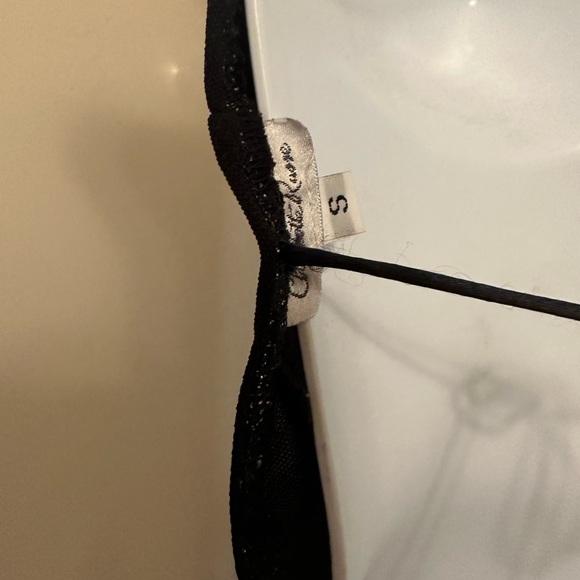 Vintage BACKLESS sparkly zebra print top - Picture 10 of 10